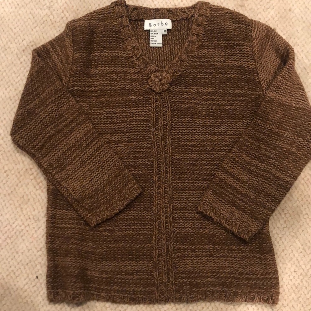NWOT SORBE SILK BEND VNECK SWEATER